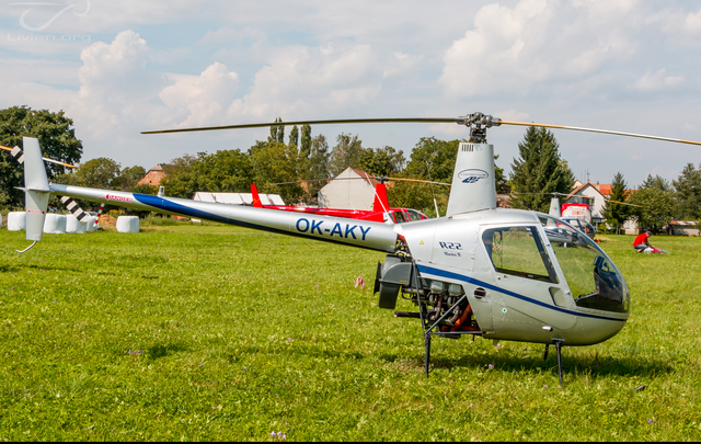 Foto vrtulníku OK-AKY - Robinson R22 Beta II