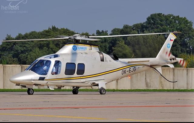 Foto vrtulníku OK-EJG - AgustaWestland A109S Grand