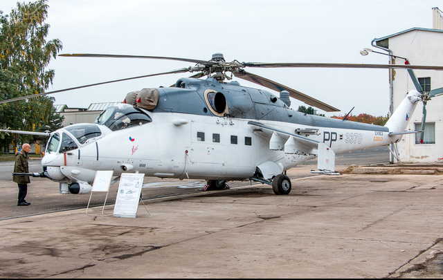 Foto vrtulníku 3370 - Mil Mi-24V Hind E